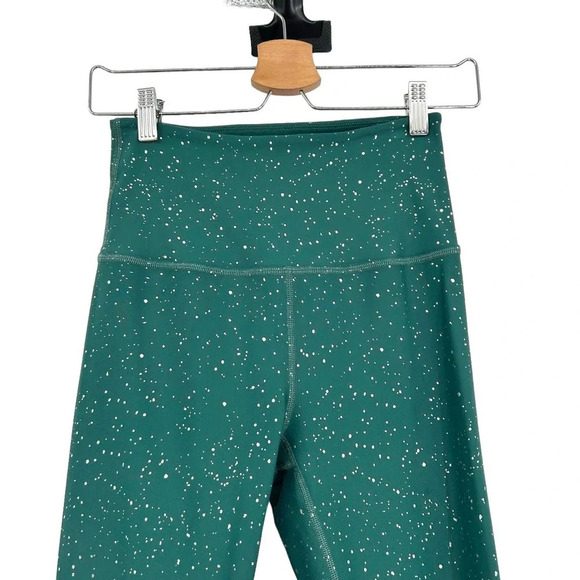 Beyond Yoga Alloy Sparkle High Waisted 7/8 Leggings Green Size Small - Picture 2 of 9